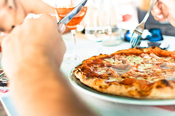 makan pizza, Makan, Pizza, makan malam, makanan, lapar, makan siang, yummy, restoran, orang-orang, Tangan manusia