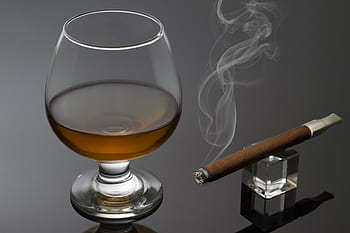 glass, cognac, alcohol, drink, reflection, glass tumbler, background, cigar, cigarillo, smoke, mouthpiece