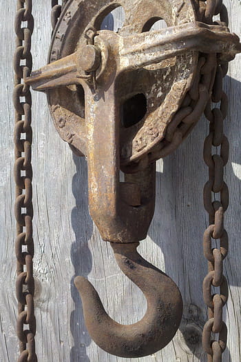 chain hoist, chain, pulley, hook, wood, rust, antique