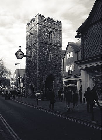 group, people, walking, tower, sidewalk, concrete, grayscale, clock, town, village, architecture