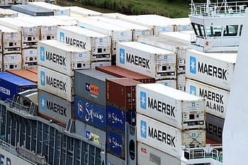 Stock, maersk, intermodal, Container, Schiff, Containerschiff, aufladen, Frachter, Ladung, Versand, Transport