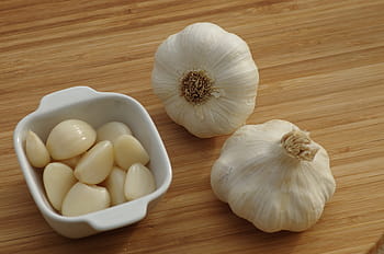 garlic, garlic grown, food, vegetable, kitchen, flavors, novelty, gourmet, recipe, agriculture, harvest
