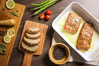 salmon steak, Panggang, Salmon, Steak, Ready, asparagus, daun salam, ikan, makanan, lapar, lemon