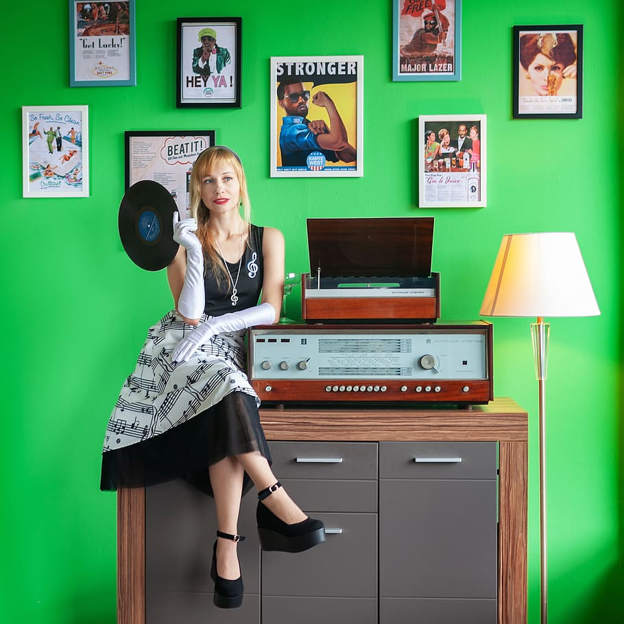 music, vinyl, records, record player, 1960, 60s, musical instrument, puts a record, party, dancing, lounge