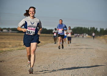 woman, grey, shirt, running, marathon, runner, race, competition, female, athlete, active