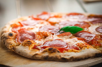 pepperoni pizza, pizza, stone oven pizza, stone oven, salami, cheese