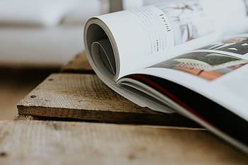 白黒、 家の装飾、 現代的、 白い家、 インテリア、 ソファ、 雑誌、 モダン、 テーブル、 枕、 本棚