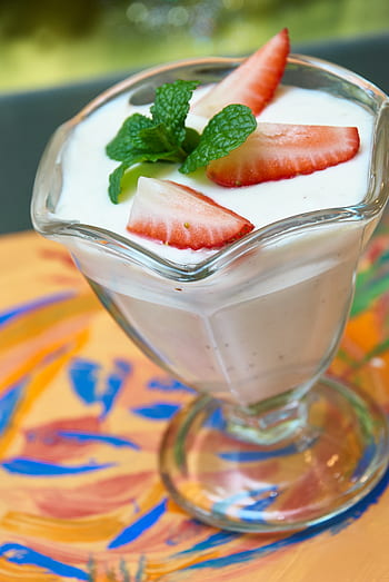 yogurt, parfait, berries, strawberry, fruit, dairy, healthy, dessert, food, fresh, mint