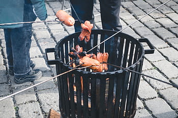 밖에 소시지 구이, 소세지, 외부, 고기, 소시지, 식품, 바베큐 그릴, 야외 파티, 조리, 구운 것, 옥외