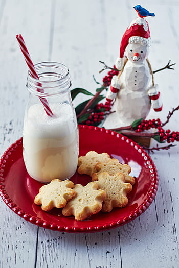 milk, cookies, christmas, festive, holiday, shortbread, snack, sweets, food, rustic, wood