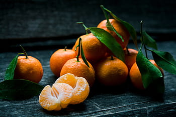 oranžové plody, oranžový, mandarinka, ovoce, zdravý, jídlo, vitamín, zelená, list, dřevěný, stůl