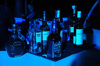 lahve na likérky, alkohol, večírek, whisky, bar, nápoj, koktejl, noc, oslava, restaurace, šampaňské
