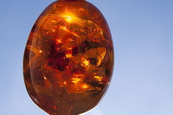 orange gemstone, bernstein, burning stone, gem, fossilized resins, egg, glaere, ligure, agstein, succinit, amorphous
