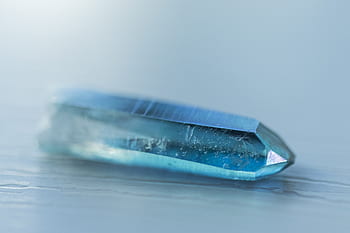 quarzo, cristallo, turchese, blu, geode, sfaccettato, minerale, semi prezioso, geologia, pietra, alzavola