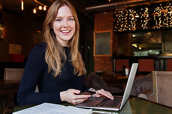 business, lady, woman, girl, computer, smile, café, work, advice, beautiful, the success of the
