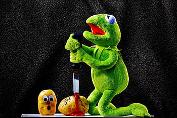 kermit the frog, potatoes, knife, ketchup, blood, murder, funny, kermit, frog, cute, fun