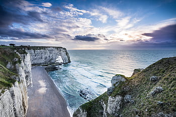 etretat, normandie, pláž, útes, mraky, voda, západ slunce, barvy, bouřka, Francie, moře