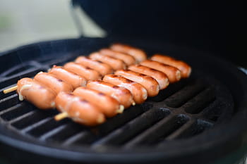 klobása na grilu, klobása, gril, jídlo pití, grilování, bbq, vaření, jídlo, maso, masa, grilovaný