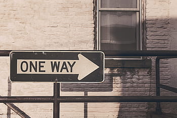 noir, blanc, un, panneau de signalisation, noir et blanc, une manière, enseigne, des briques, immeubles, rose, des signes