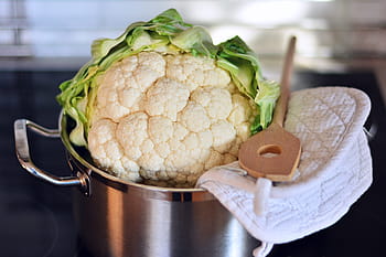 cauliflower in pot, cauliflower, vegetables, pot, cook, food, eat, healthy, vitamins, kohl, market fresh vegetables