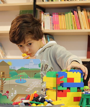 chlapec, hraní, bloků hračku, dítě, lego, konstruktor, architekt, fantazie, detail, hra, konstrukce