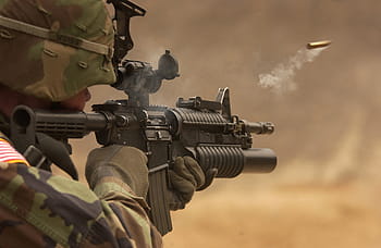 soldato, sparo, m4, m 4 fucile, fucile mitragliatore, fucile, arma automatica, arma, sparare, custodia delle cartuccie, cartuccia