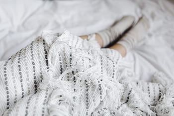 mulher, branco, relaxa, tempo, cobertor, interno, cama, aconchegante, confortável, higiênico, Macio
