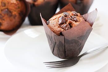hnědý, cukrové čokoládové muffiny, hnědý cukr, čokoláda, muffiny, zblízka, dezert, muffin, sladký, jídlo, deska