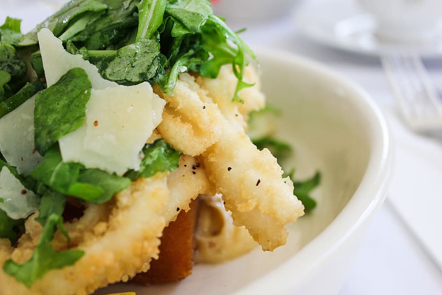 food, restaurant, squid salad, deep-fried, calamari, green, salt pepper squid, menu, dining, brunch, cafe