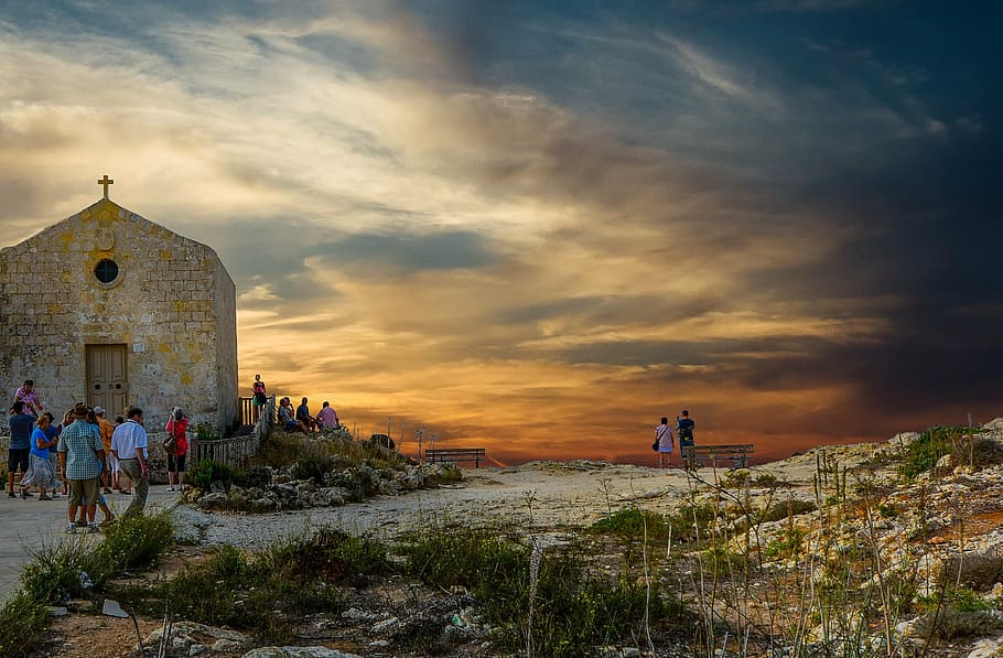 skupina, osoba, chůze, vedle, kostel, kostel mary magdalen, útesy dingli, dingli, Malta, náboženství, modlit se