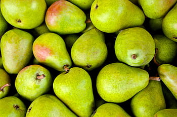oval, green, fruit lot, fruit, pear, pear basket, sweet, left untreated, market, purchasing, healthy