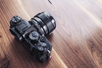 Černá, dslr fotoaparát, hnědý, dřevěný, stůl, dřevěný stůl, objekty, líný, fotografování, kamer, vinobraní