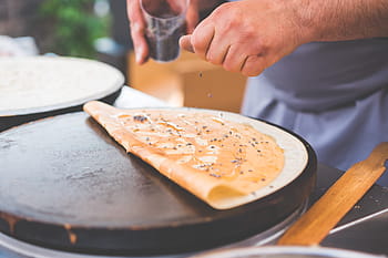 古い、 男、 作る、 オープン、 空気市場、 老人、 健康、 クレープ、 オープンエアマーケット、 炊飯器、 料理