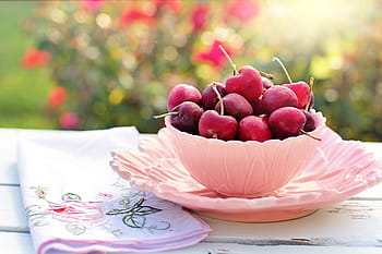 rosa, ciotola, rosso, frutta, accanto, floreale, stoffa, ciliegia, piattino, ciliegie, prima colazione
