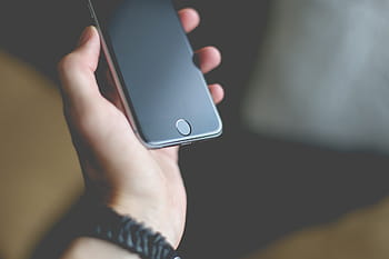 手、 iPhone 6、 ホームボタン、 iphone、 モバイル、 電話、 テキスト用のスペース、 テクノロジー、 タッチID、 携帯電話、 スマートフォン