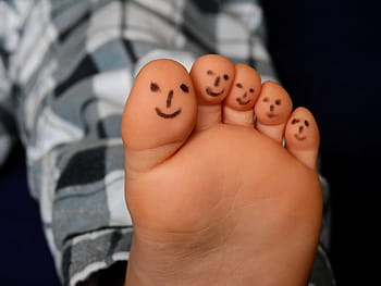 shallow, photography, person, left, foot, toddler, feet, ten, barefoot, child, boy
