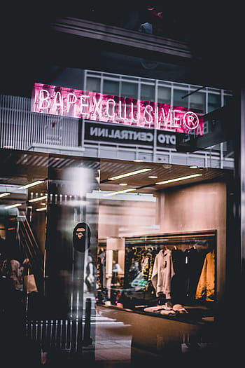 bapexclusive shop front, front, view, bapexclusiveo, store, shop, clothes, clothing, shopping, mall, glass