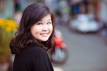 female, nature, girl, summer, portrait, outdoors, one person, smiling, looking at camera, focus on foreground, one girl only