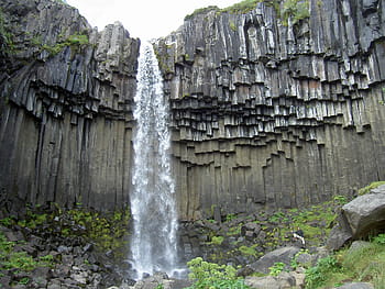 water fall, surrounded, rocks, svartifoss, waterfall, basalt, iceland, formation, rock, cliff