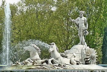 Perseus szobra, Madrid, Spanyolország, Neptun, forrás, szobor, emlékmű, állapot, szimbólum
