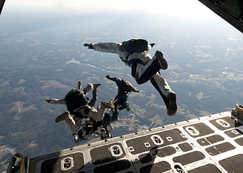 people sky diving, parachute training, military, jump, skydiving, airplane, troops, fall, flight, warrior, chute