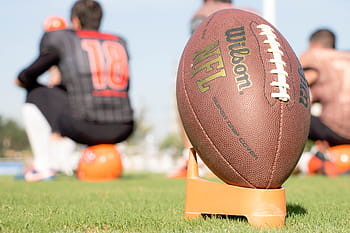 selektivní, zaostřovací fotografie, wilson nfl fotbal, lidé, tým, skupina, sportovci, Fotbal, Wilson, nfl, sportovní