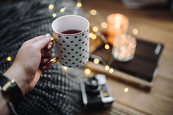 cámara, taza, té, libros, viejo, vintage, fotografía, hygge, analógico, luces de hadas, café - Bebida
