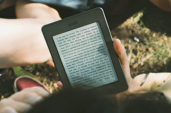 person, holding, black, kindle, e-reader tab, amazon, e-reader, ereader, eink, e-ink, portable