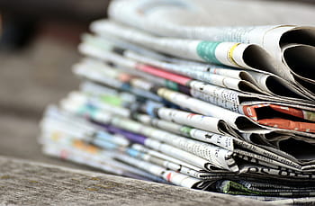 giornali, pila di carta, stampa, informazione, tazza di caffè, leggere, rompere, notizia, rilassare, il tempo di accadere, leggere il giornale