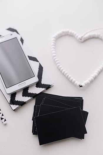 ノートブック、 白、 スマートフォン、 さまざまなアイテム、 黒と白、 コーヒー、 携帯電話、 主催者、 鉛筆、 メモ帳、 愛
