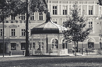 Pavillon, Stadt, Stadt, Dorf, Dorf, Menschen, Gebäude, die Architektur, Fenster, Schwarz und weiß