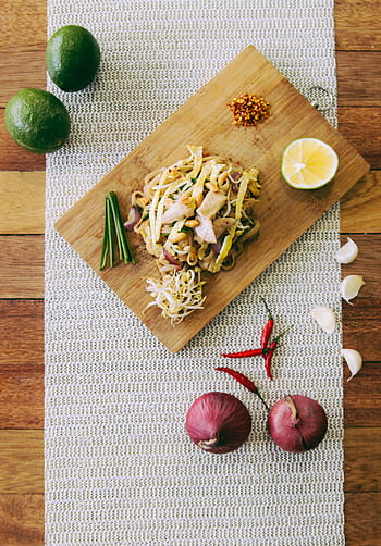 brown, wooden, chopping, board, ingredients, food, cook, onion, spices, pepper, garlic