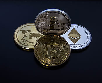 สี่, เหรียญ cryptocurrency, วางไว้, สีดำ, พื้นผิว, เงินตรา, ความมั่งคั่ง, ทอง, ธุรกิจ, การเงิน, Cryptocurrencies