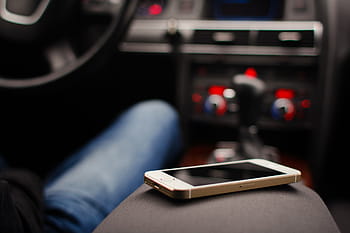 iphone 5、 5s、 iPhone 5S、 車、 ゴールド、 iphone、 車両インテリア、 ダッシュボード、 交通、 陸車両、 運転